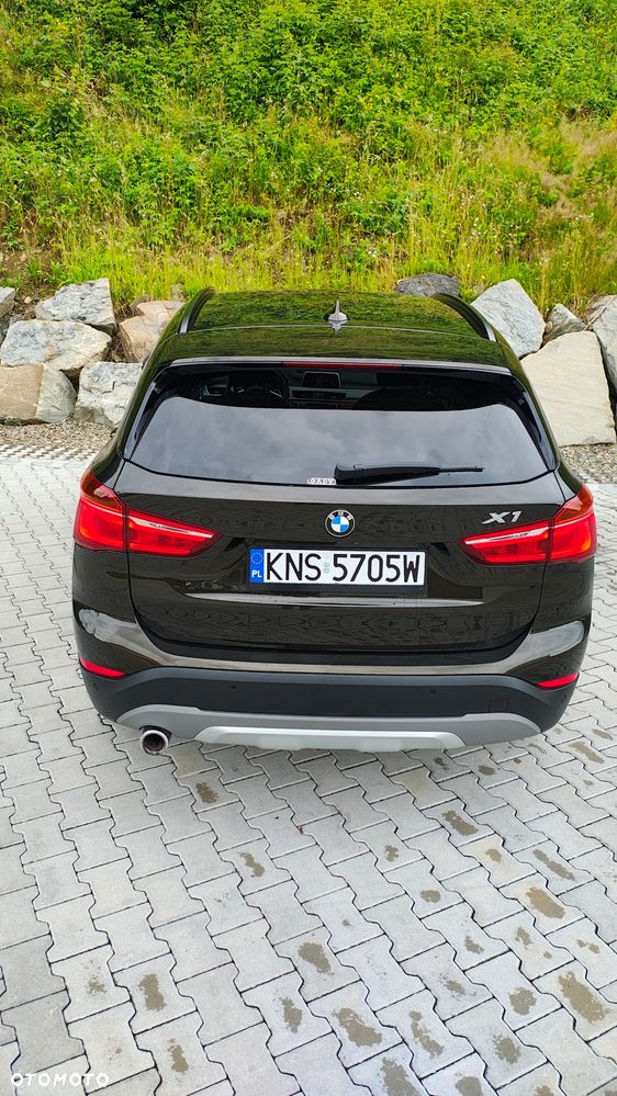 BMW X1 xDrive18d xLine - 36