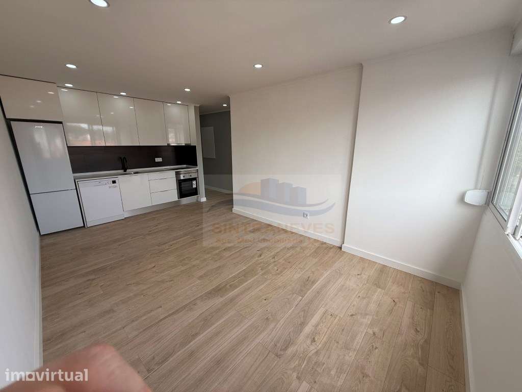 Magnífico T3 totalmente remodelado em Odivelas - Grande imagem: 3/10