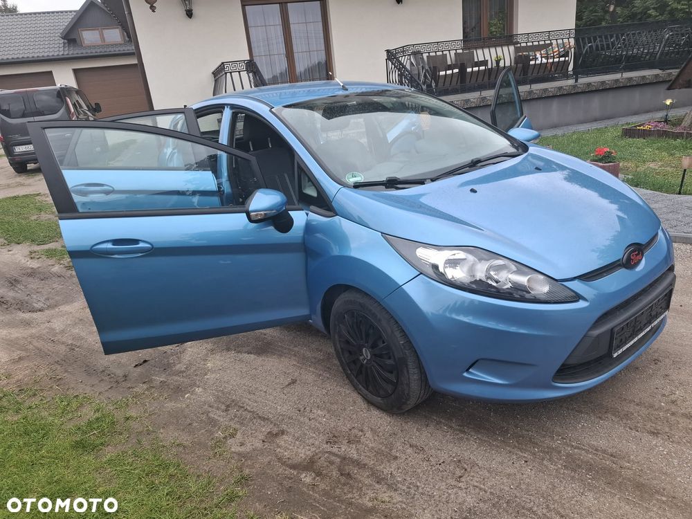 Ford Fiesta - 11