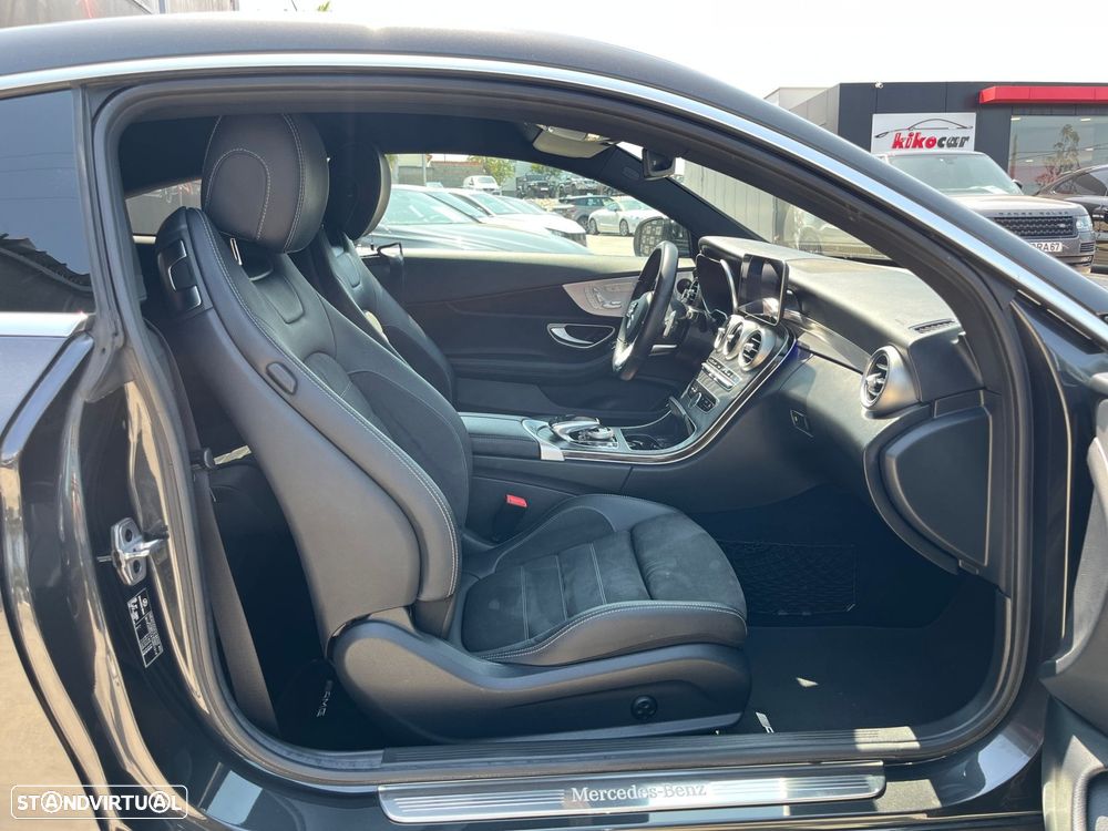 Mercedes-Benz C 220 d AMG Line - 38
