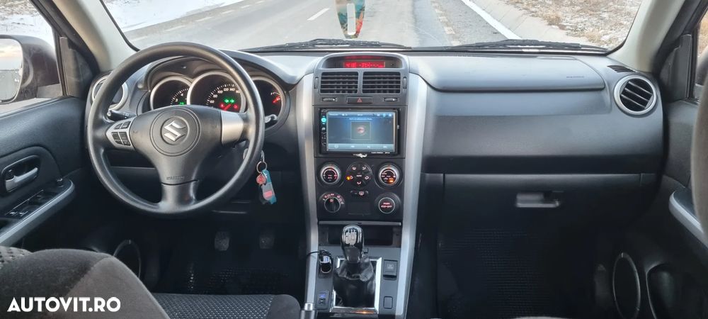 Suzuki Grand Vitara 1.9 DDIS Navi - 16