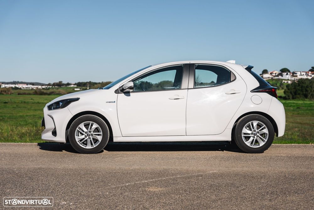 Toyota Yaris - 4