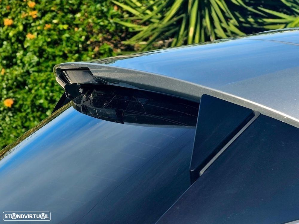 Opel Astra 1.2 T Design & Tech S/S - 14