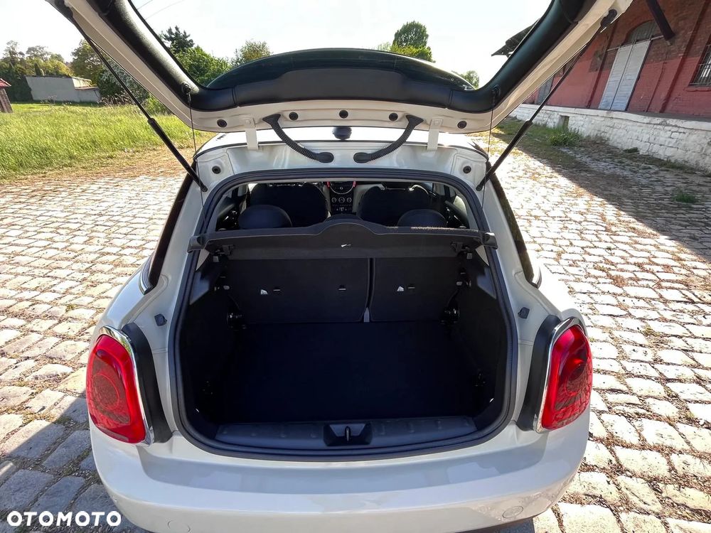 MINI Cooper Standard - 9