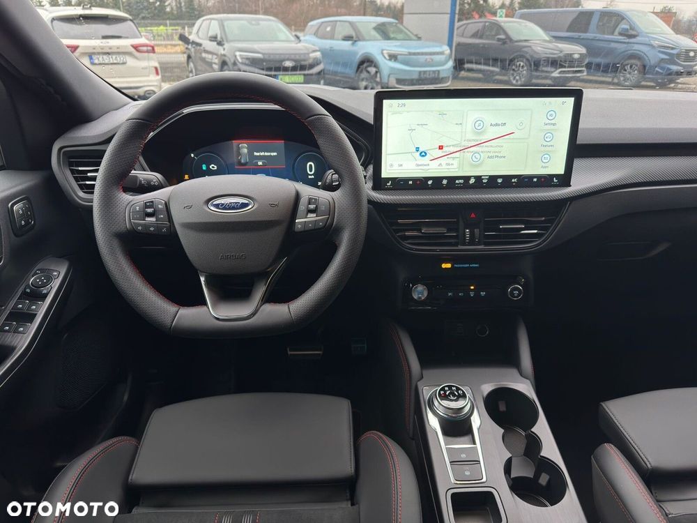 Ford Kuga - 24