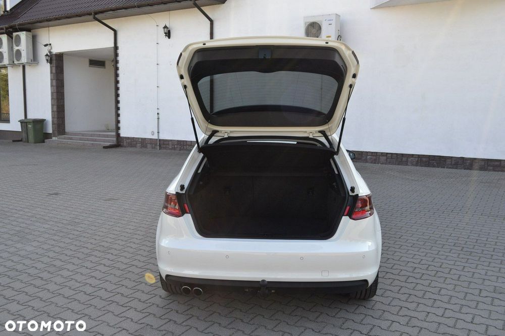 Audi A3 Sportback 2.0 TDI S tronic design - 20