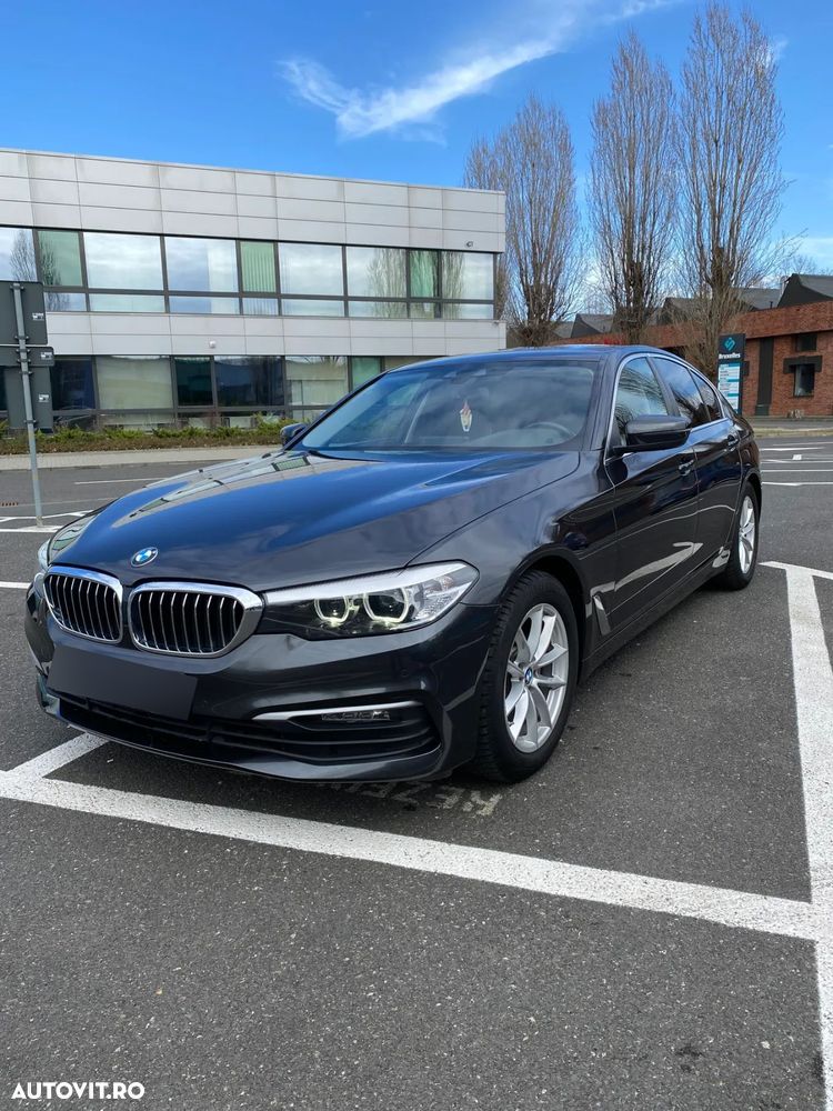 BMW Seria 5 520d AT - 2