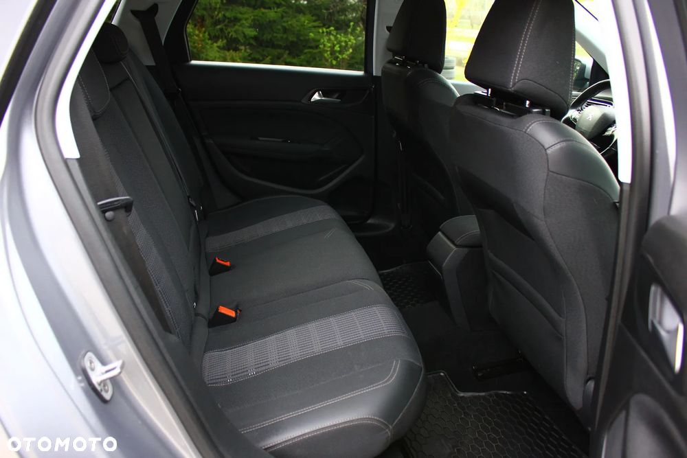 Peugeot 308 BlueHDi FAP 130 Stop & Start Allure - 35