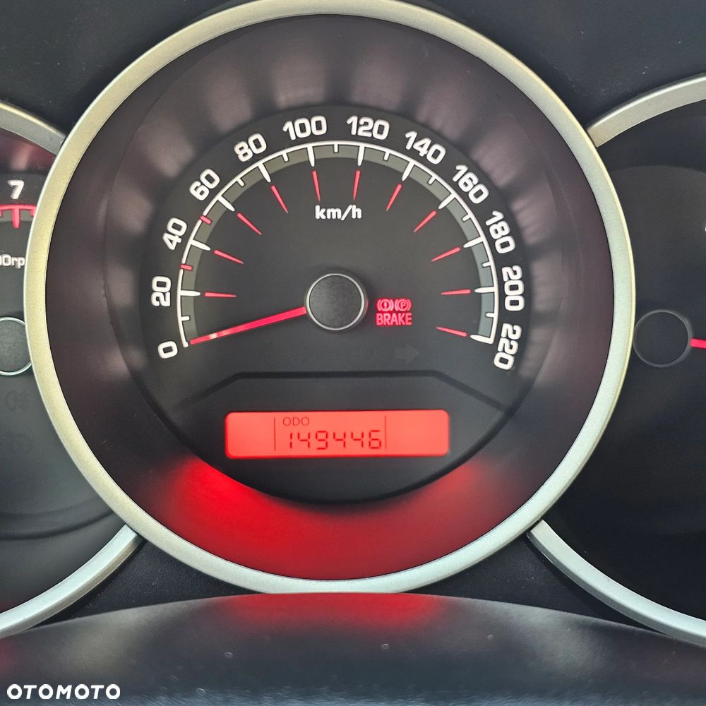 Kia Venga - 23