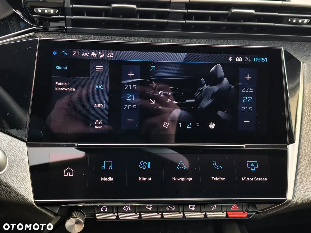 Peugeot 308 1.2 mHEV Allure S&S e-DCS6 - 21