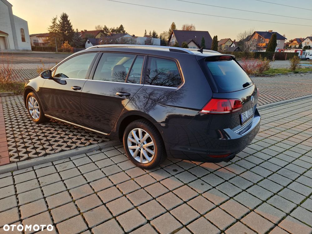 Volkswagen Golf 2013 photo 2