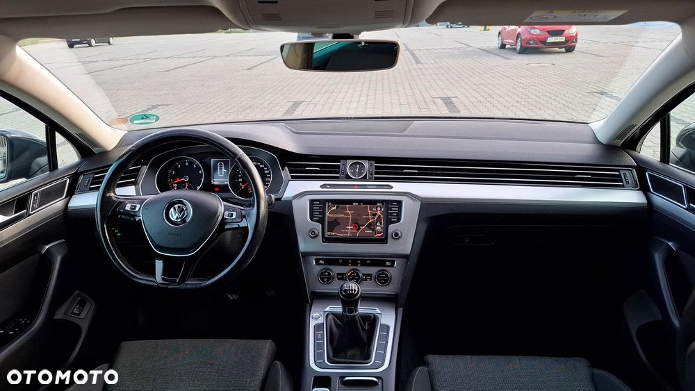 Volkswagen Passat 1.4 TSI ACT (BlueMotion Technology) Comfortline - 27