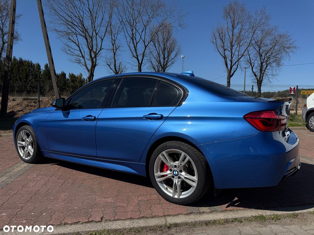 BMW Seria 3 330i GPF xDrive M Sport Shadow sport - 16