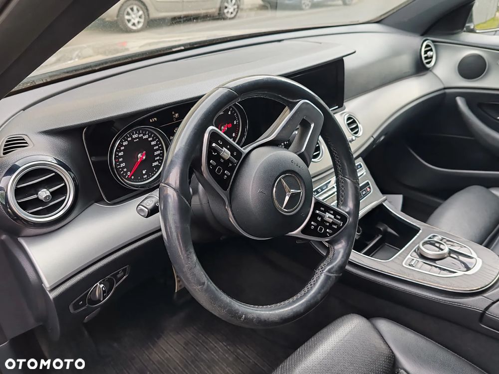 Mercedes-Benz Klasa E 220 d 9G-TRONIC Avantgarde - 9
