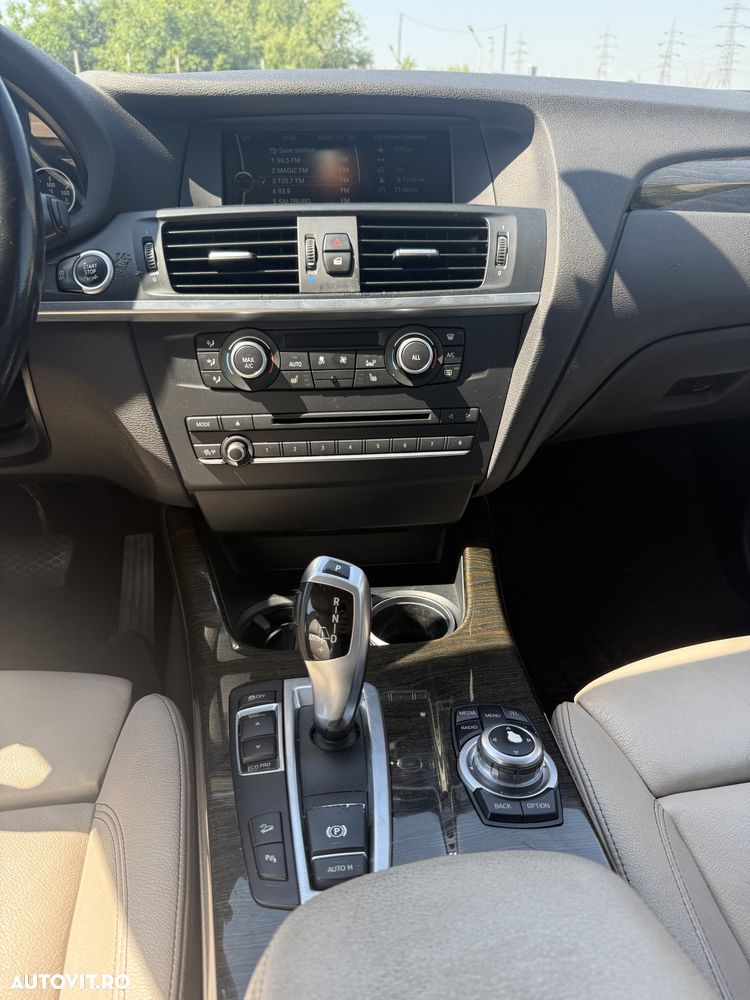 BMW X3 xDrive20d Aut. - 8