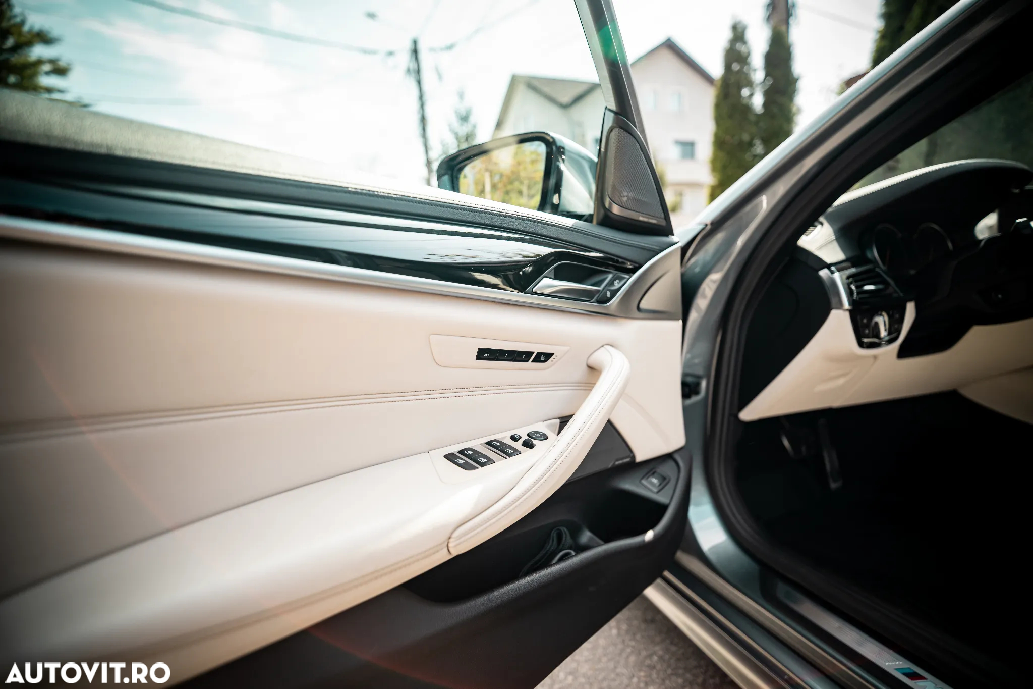BMW Seria 5 540i xDrive AT - 20