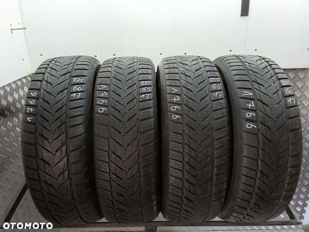4x Vredestein Winter Xtreme S 225/60/17 103H nr.1766 - 1