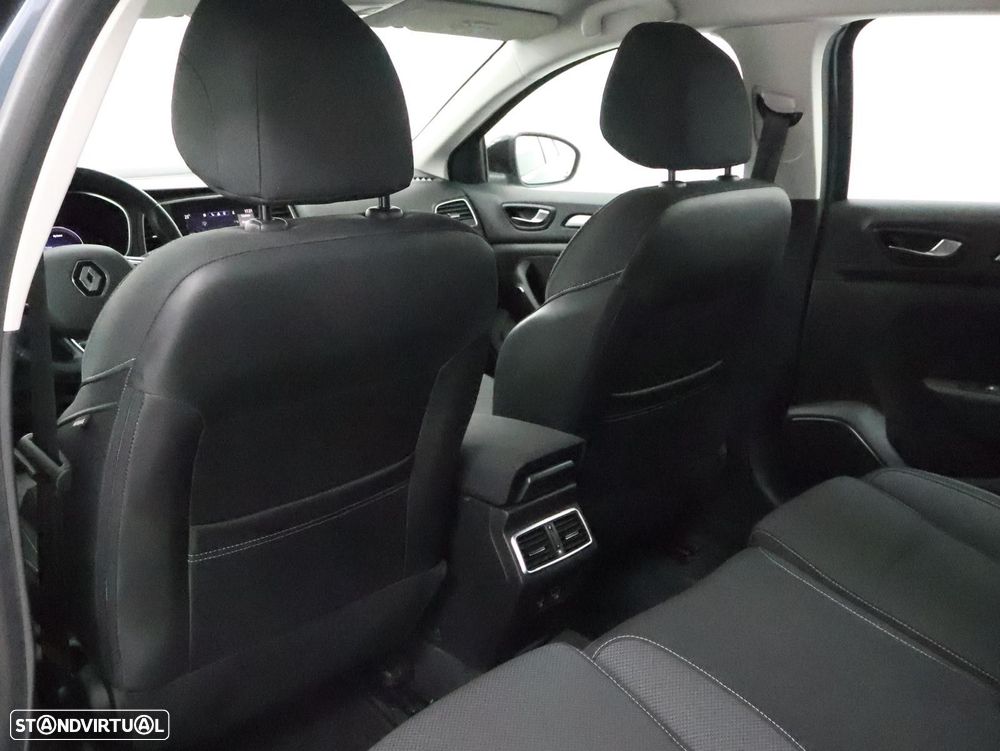 Renault Mégane Sport Tourer 1.6 E-Tech Plug-In Hybrid Equilibre - 25