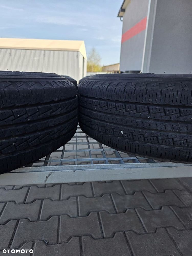JEEP GRAND CHEROKEE KOŁA FELGI ALUMINIOWE R15 OPONY PIRELLI 225/75 - 9