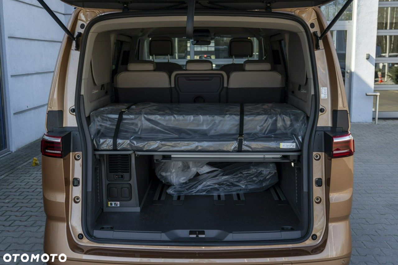 Volkswagen California - 11