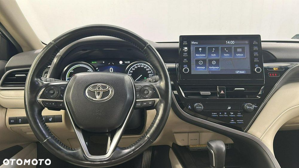 Toyota Camry - 9