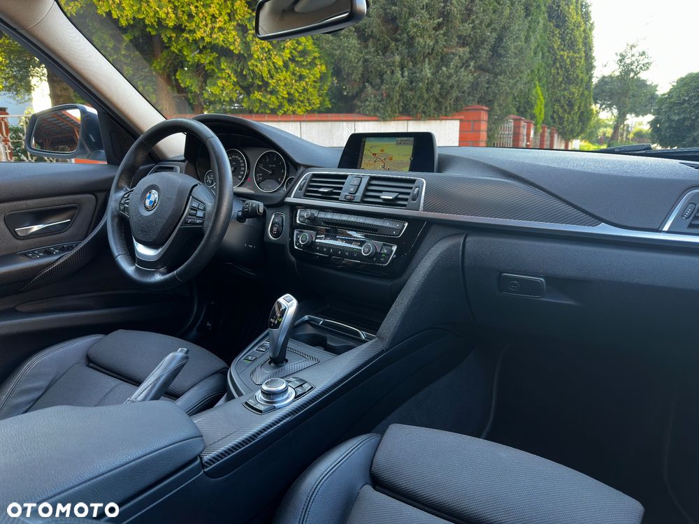 BMW Seria 3 320d Sport Line - 14