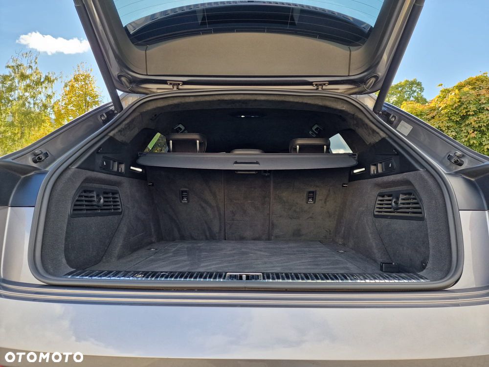Audi e-tron 55 Quattro S Line - 24