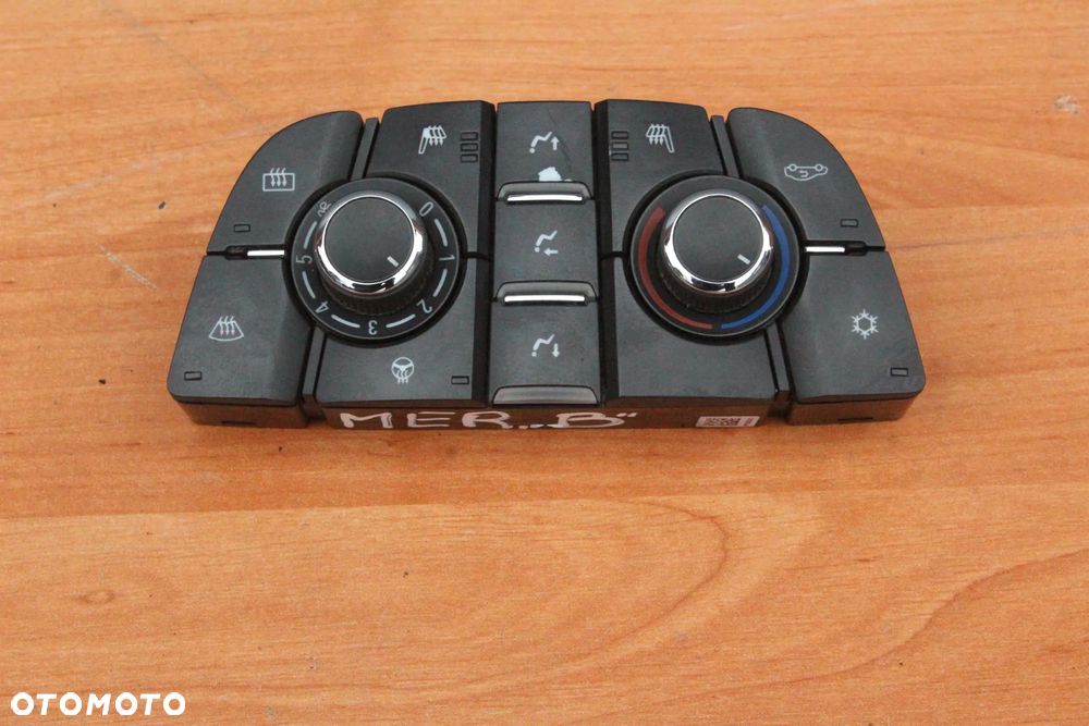PANEL KLIMATYZACJI OPEL ASTRA J MERIVA B 13346097 - 3