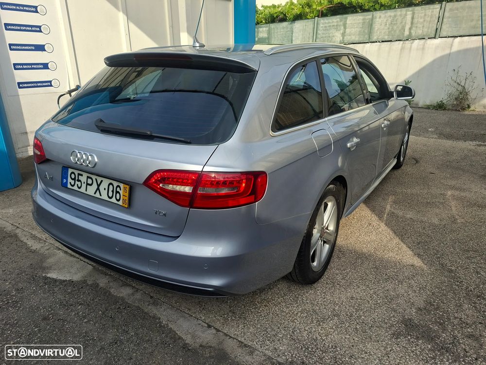 Audi A4 2015 photo 3