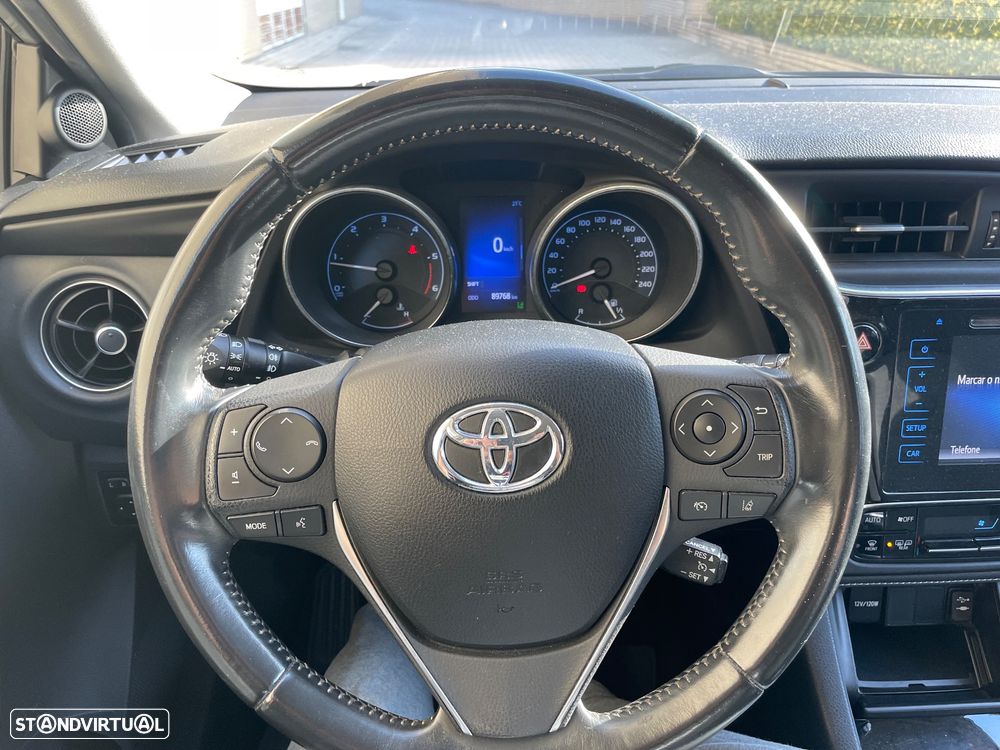 Toyota Auris 1.4 D-4D Comfort - 14