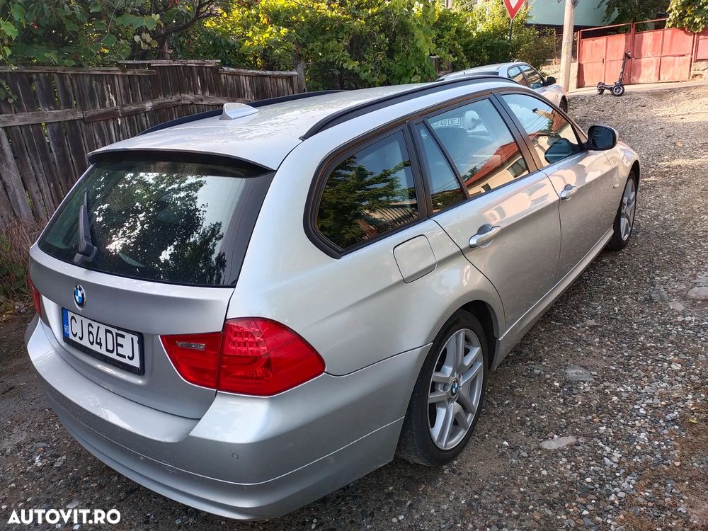 BMW Seria 3 2011 photo 4
