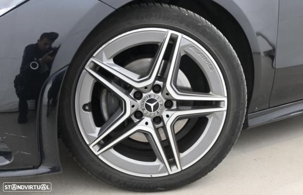 Mercedes-Benz CLA 180 d Shooting Brake AMG Line Aut. - 12