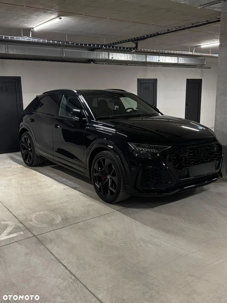 Audi RS Q8 - 11