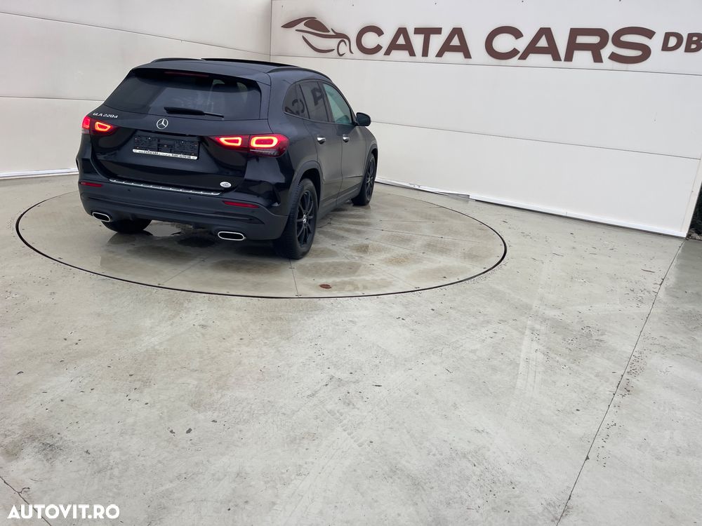 Mercedes-Benz GLA 220 d 8G-DCT AMG Line - 14