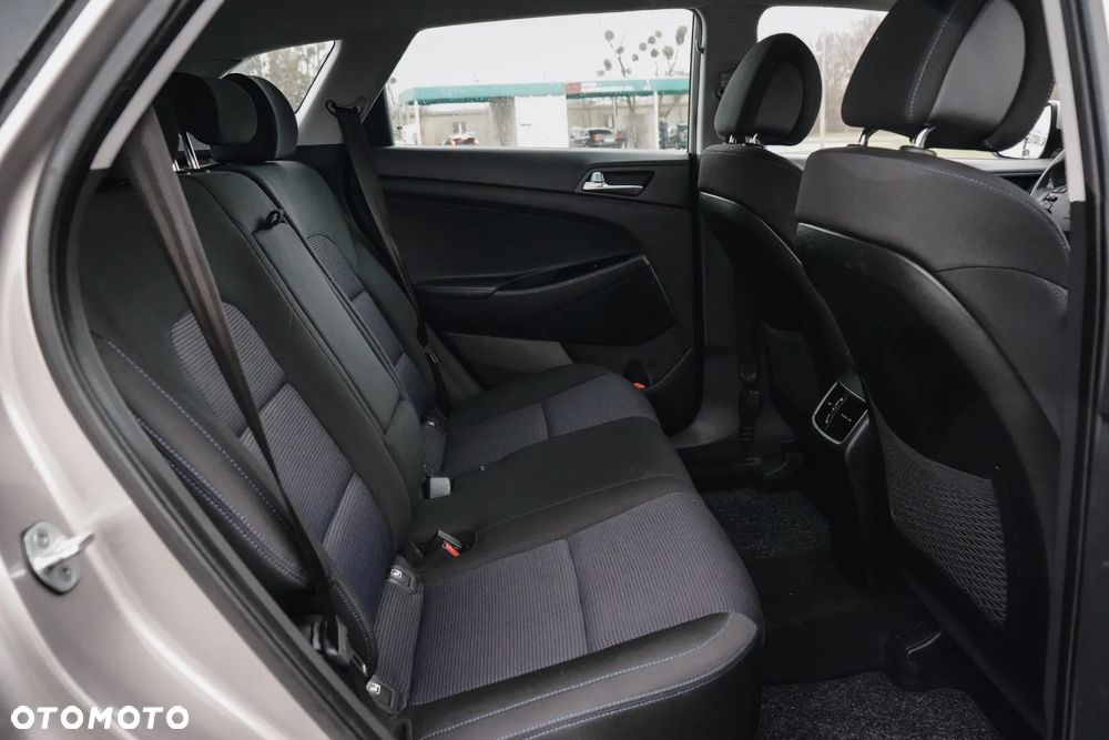 Hyundai Tucson 1.6 GDi 2WD Trend - 24