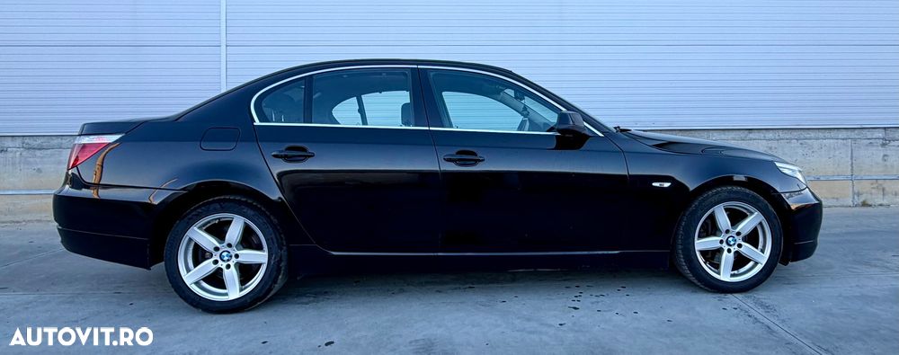 BMW Seria 5 520d Aut. Edition Lifestyle - 22