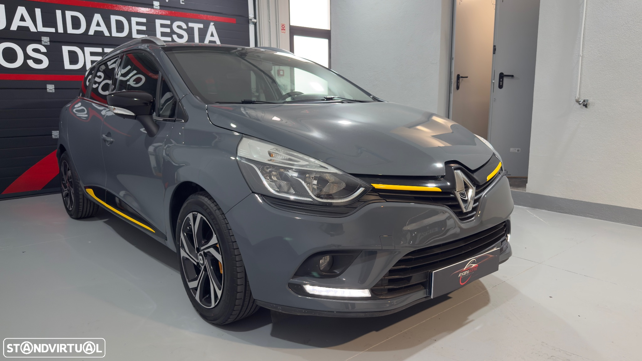 Renault Clio Sport Tourer 0.9 TCe Limited - 4