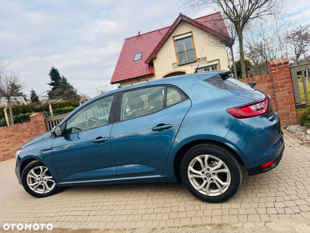Renault Megane ENERGY TCe 100 LIMITED - 24