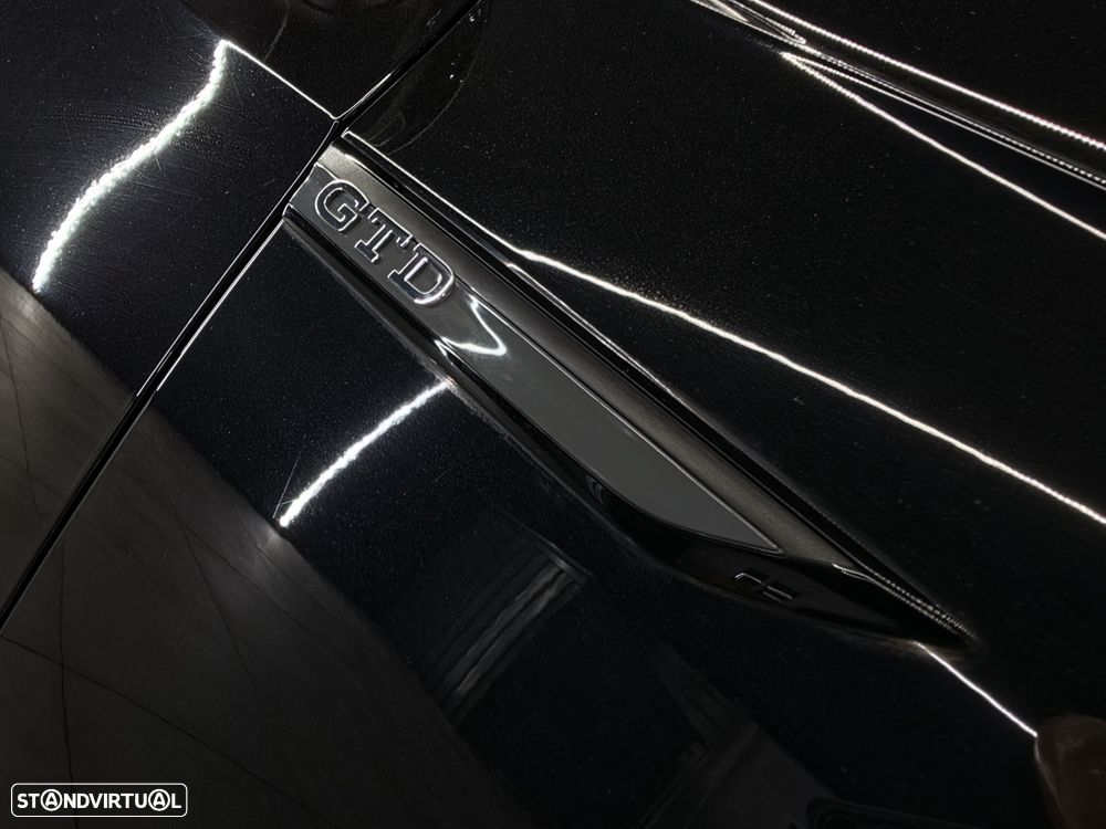 VW Golf 2.0 TDI GTD DSG - 5