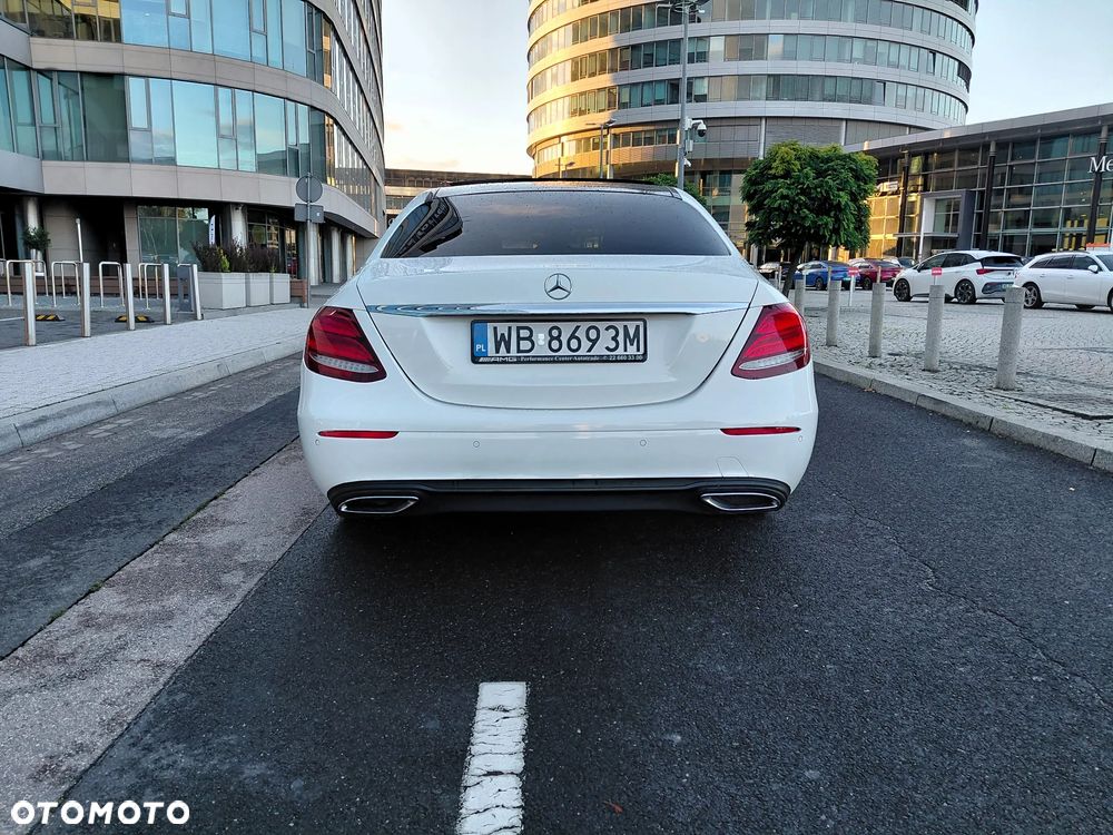 Mercedes-Benz Klasa E 220 d 9G-TRONIC - 12