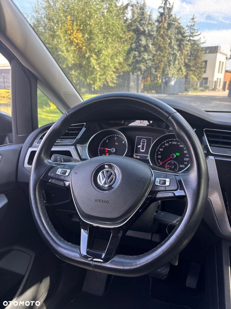 Volkswagen Touran 2.0 TDI SCR DSG Join - 15