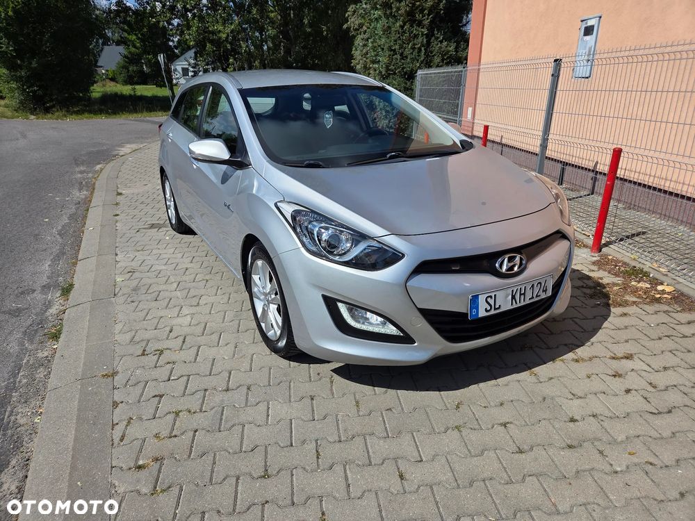 Hyundai i30 1.4 Fifa World Cup Edition - 10
