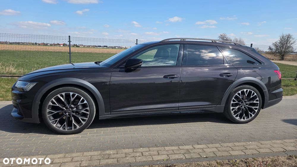 Audi A6 Allroad - 1