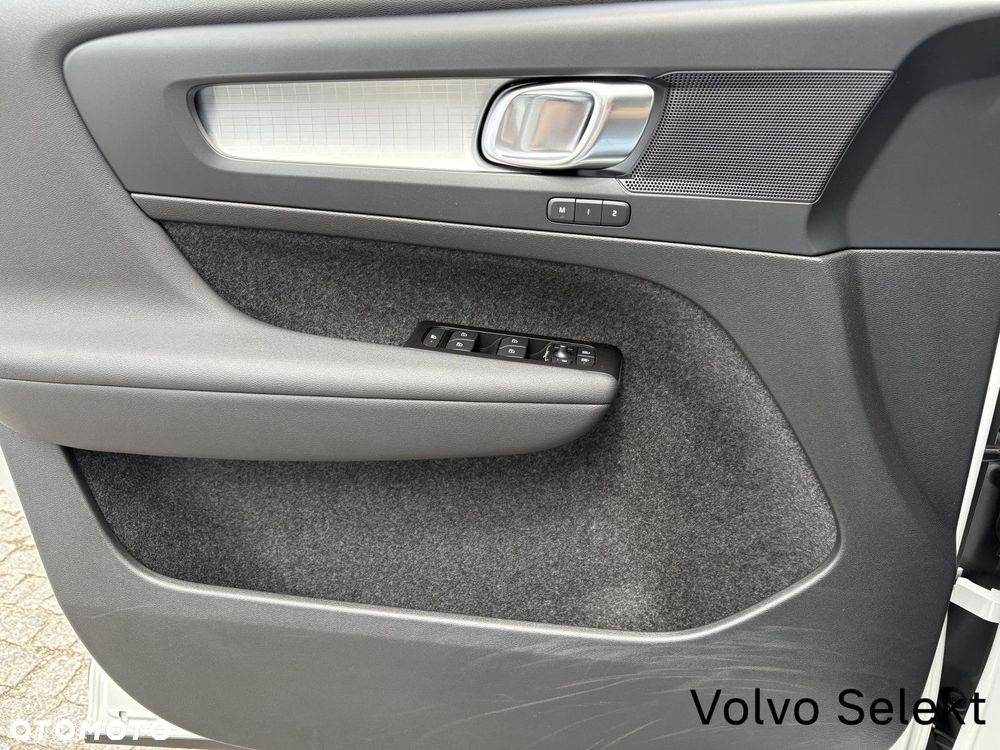 Volvo XC 40 - 19