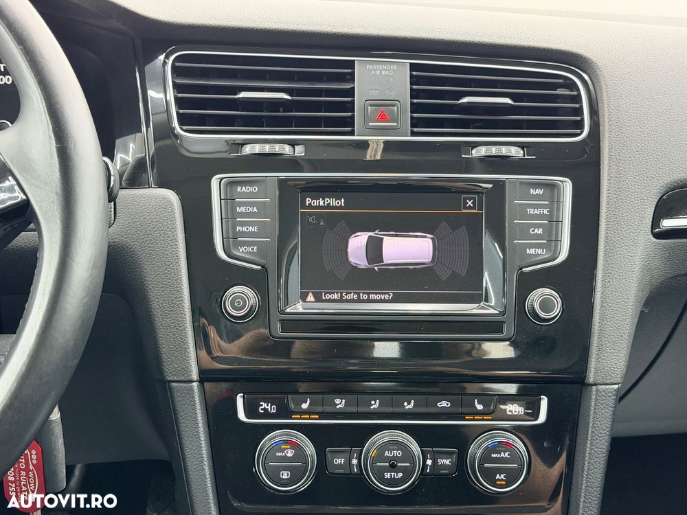 Volkswagen Golf 1.6 TDI BlueMotion Technology Trendline - 23