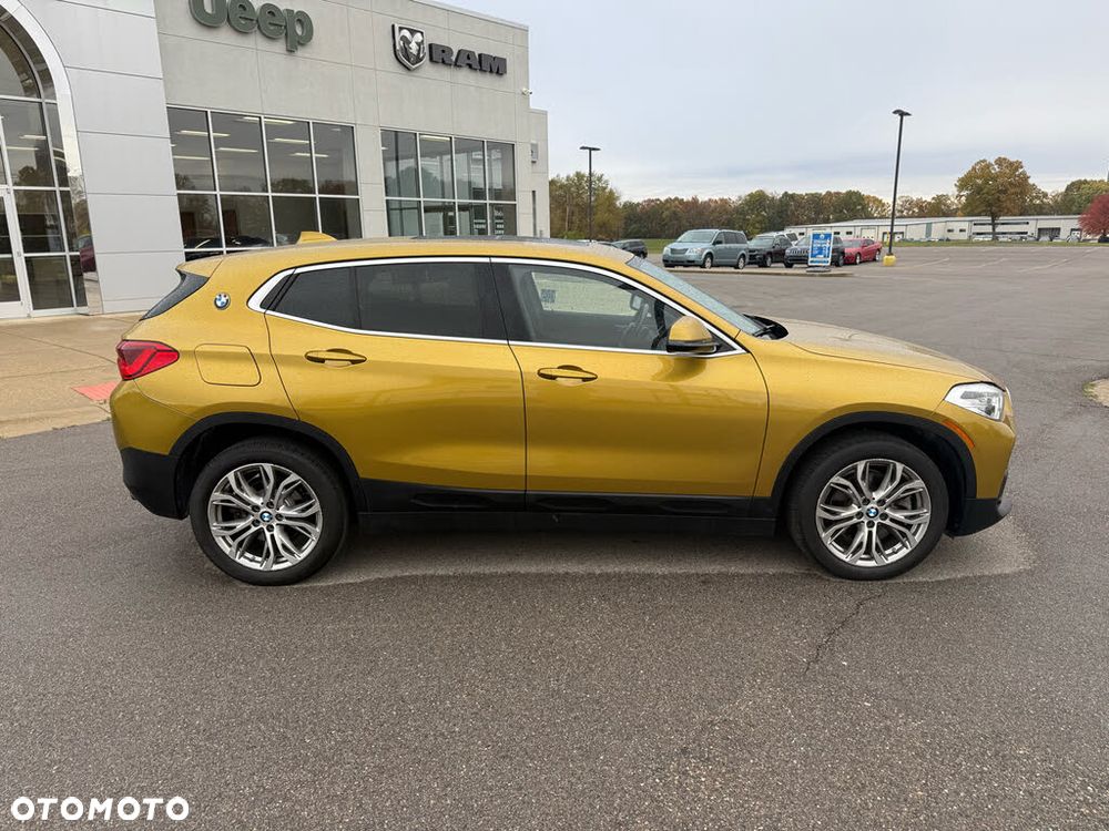 BMW X2 - 8