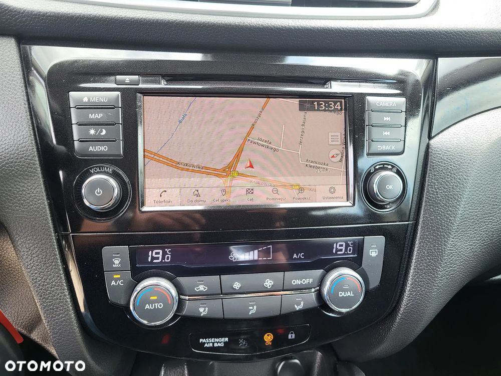 Nissan Qashqai 1.3 DIG-T Acenta - 17