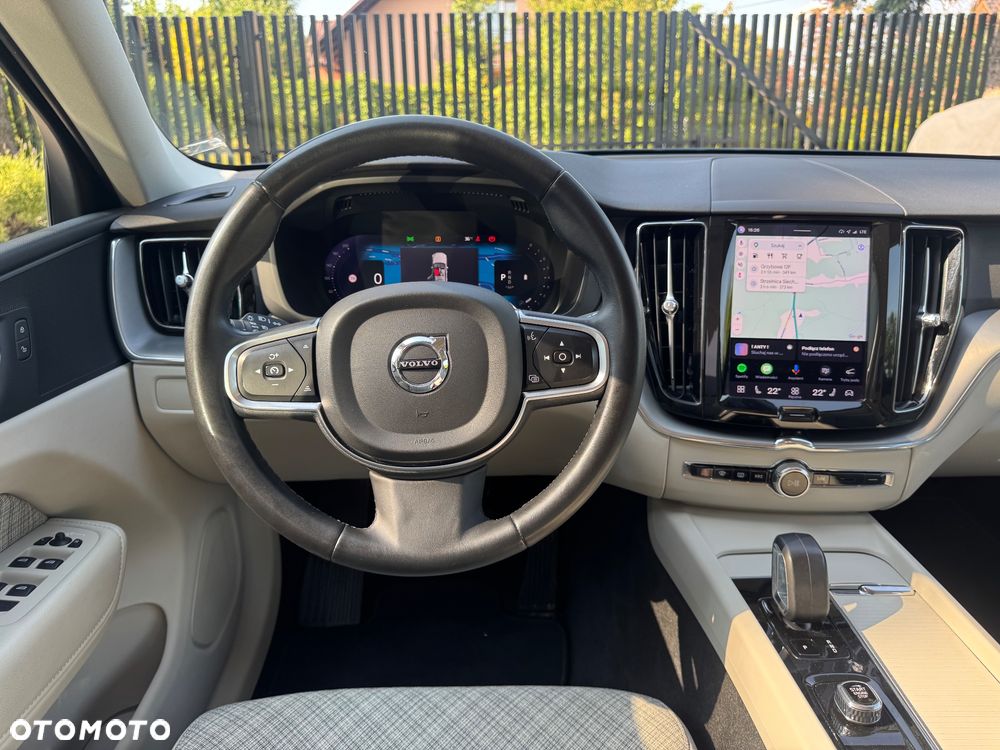Volvo XC 60 B5 B AWD Core - 23