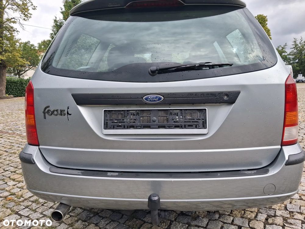 Ford Focus - 13