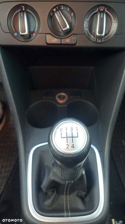 Volkswagen Polo 1.6 TDI Comfortline - 10